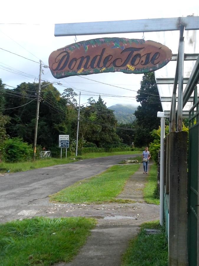 Bed and Breakfast Dondejose El Valle de Anton Екстер'єр фото