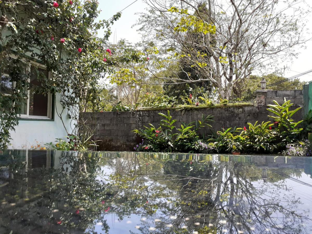 Bed and Breakfast Dondejose El Valle de Anton Екстер'єр фото